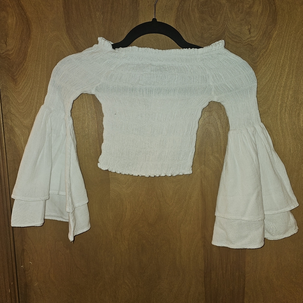 RESORT WEAR SEASPICE White Off-Shoulder Bell Sleeve Top SMALL